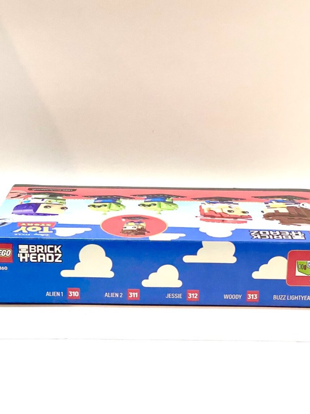 LEGO 40860 Toy Story Woody Jessie Buzz Alien Brickheadz NIB New in Hand - Picture 8 of 14